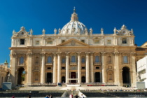 Chiesa e Covid19, Bassetti (presidente Cei): “È tempo di riprendere le celebrazioni”