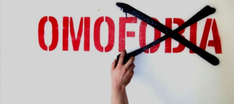 Omofobia, Cei: “non serve una nuova legge”, “introdurrebbe un inammissibile reato di opinione”
