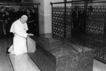 L’Anno di Giovanni Paolo II, l’incontro del grande Papa con Padre Pio in confessione