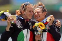 Olimpiadi, storico oro nel canottaggio femminile: “l’Italia sul tetto dell’Olimpo”
