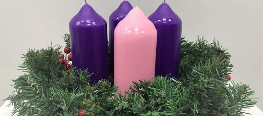 Tempo di Attesa: momento interiore di preparazione al Natale. Le candele della corona di Avvento