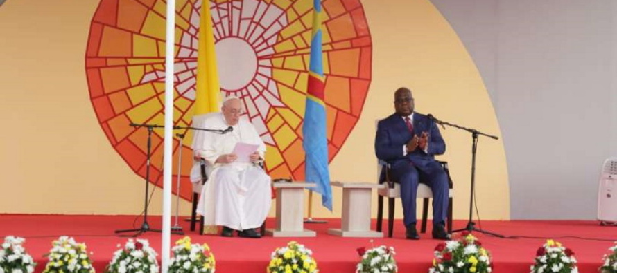 Papa Francesco in Congo: ”Giù le mani dall’Africa!”. I congolesi riprendano in mano la loro dignità