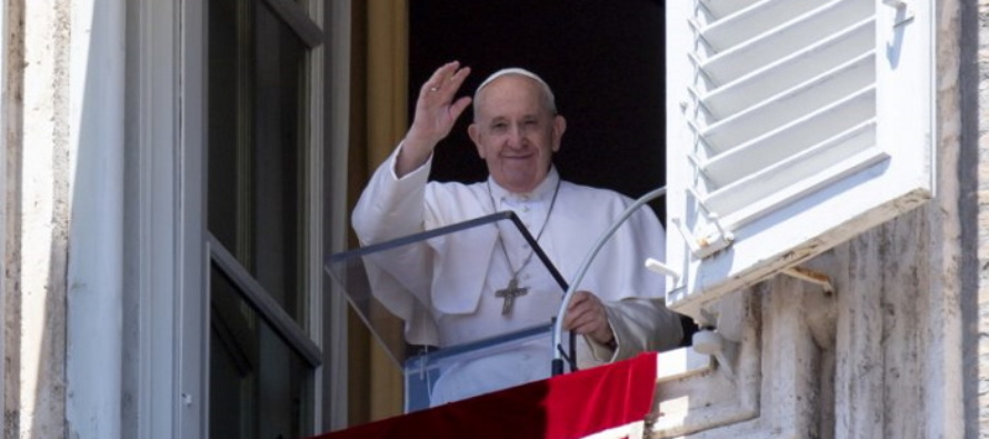 Udienza Papa: “Preghiamo per le mamme dei figli morti in guerra”, “e affinchè i cuori si convertano”
