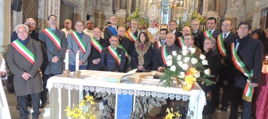MESSINA – Rinnovato il solenne omaggio a Santa Eustochia Smeralda, presenti molti sindaci della provincia