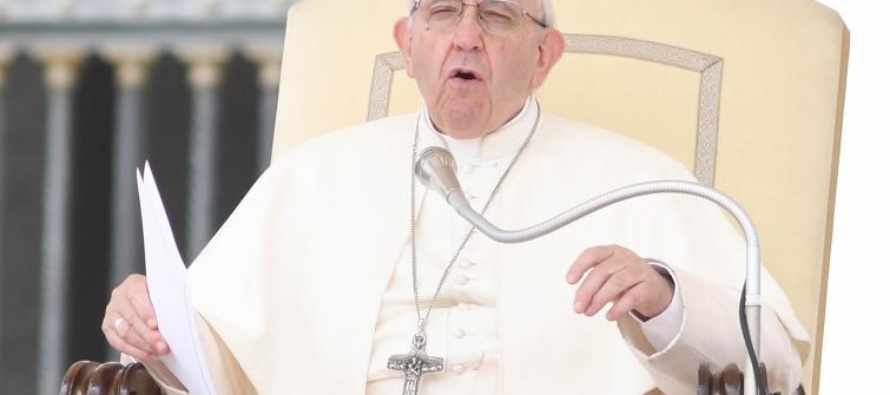Papa Francesco su aborto: “E’ come affittare un sicario per risolvere un problema”. Una nota delle Acli