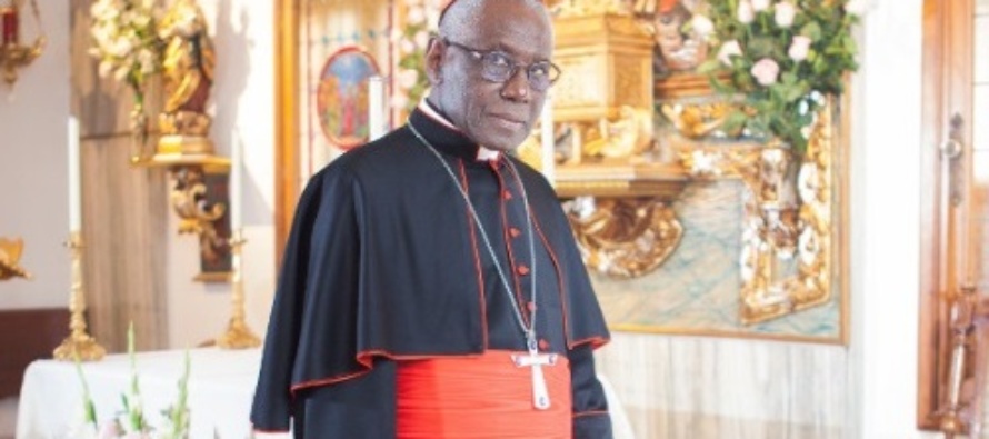 Il cardinale Robert Sarah: “Oggi la paura è la grande debolezza della Chiesa”, “I Pastori ritrovino Dio per non essere timorosi”