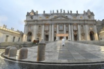 Nella Preghiera epocale in piazza San Pietro, il Papa: “Signore non lasciarci in balia della tempesta”