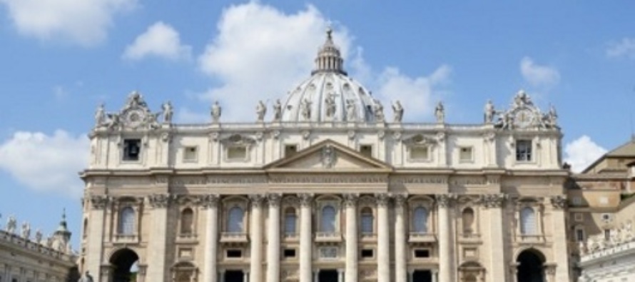 Angelus, Papa Francesco: “momento di preghiera” a S. Pietro il 27 marzo. Il 25 marzo Padre Nostro con Chiese cristiane