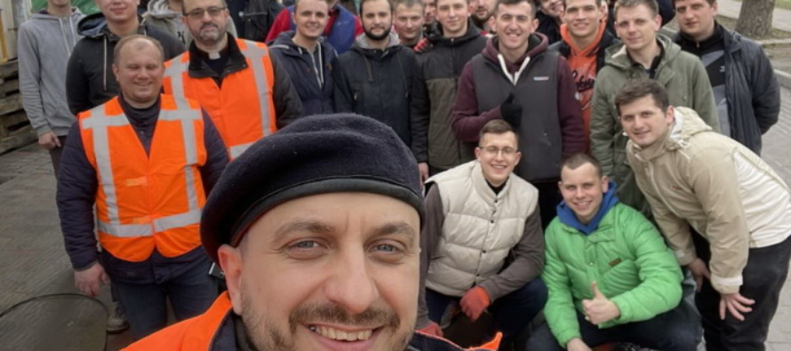 Ucraina, Ternopil: giunte 1000 tonnellate di aiuti Caritas, 40 tir dall’Italia e da altre nazioni