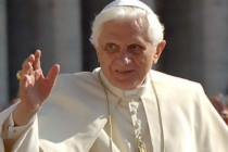 Benedetto XVI: “Direzione decisiva della vita, l’incontro personale di amore col Signore”
