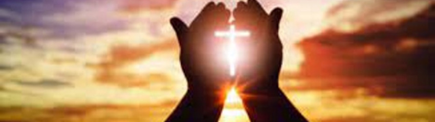 Il Papa ricoverato al Gemelli, i fedeli accanto a Leone XIV con la preghiera